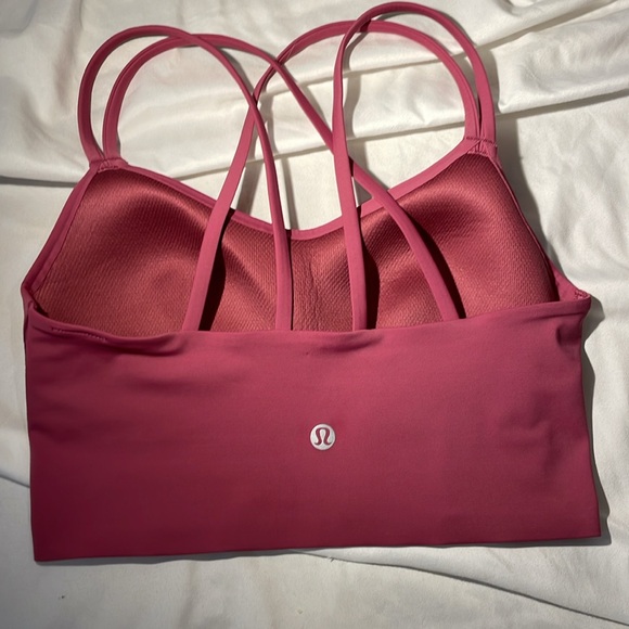 Lululemon Like a Cloud Bra Sz 4 - Picture 2 of 4